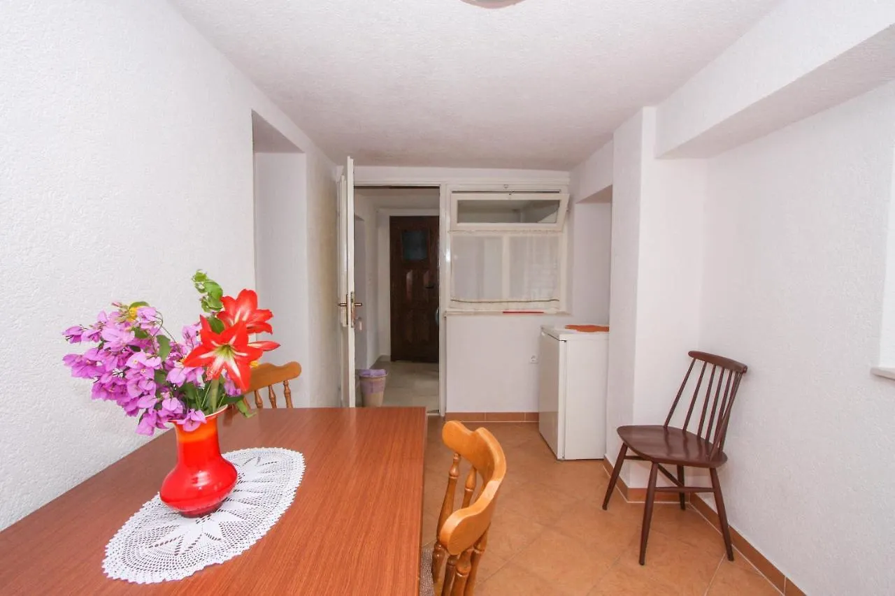 Apartman Zana Trogir 0*,